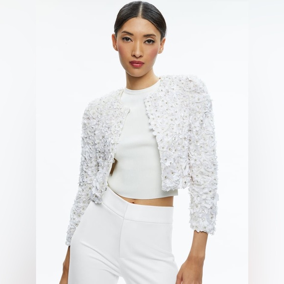Alice + Olivia Jackets & Blazers - Alice + Olivia NEW LORNA Embellished Cropped Jacket 3D Flowers Applique XS 1,595